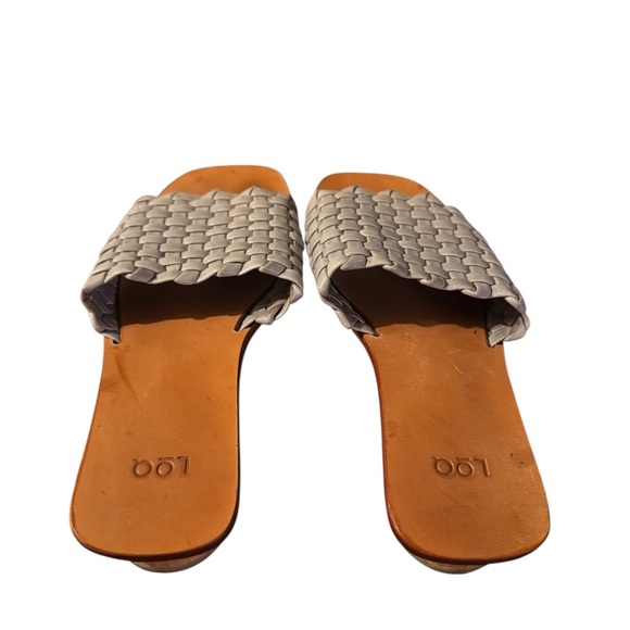 LOQ Woven Slide Sandals - Picture 6 of 13